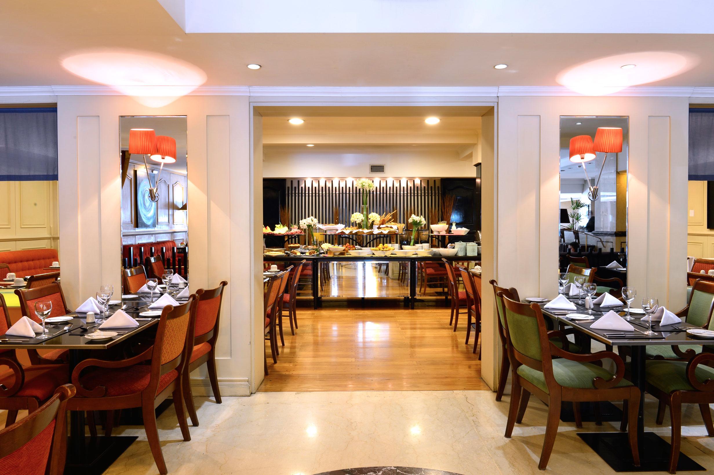 Hotel Pestana Buenos Aires Extérieur photo