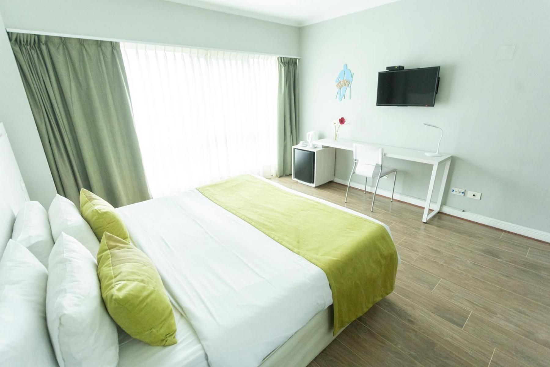 Hotel Pestana Buenos Aires Extérieur photo